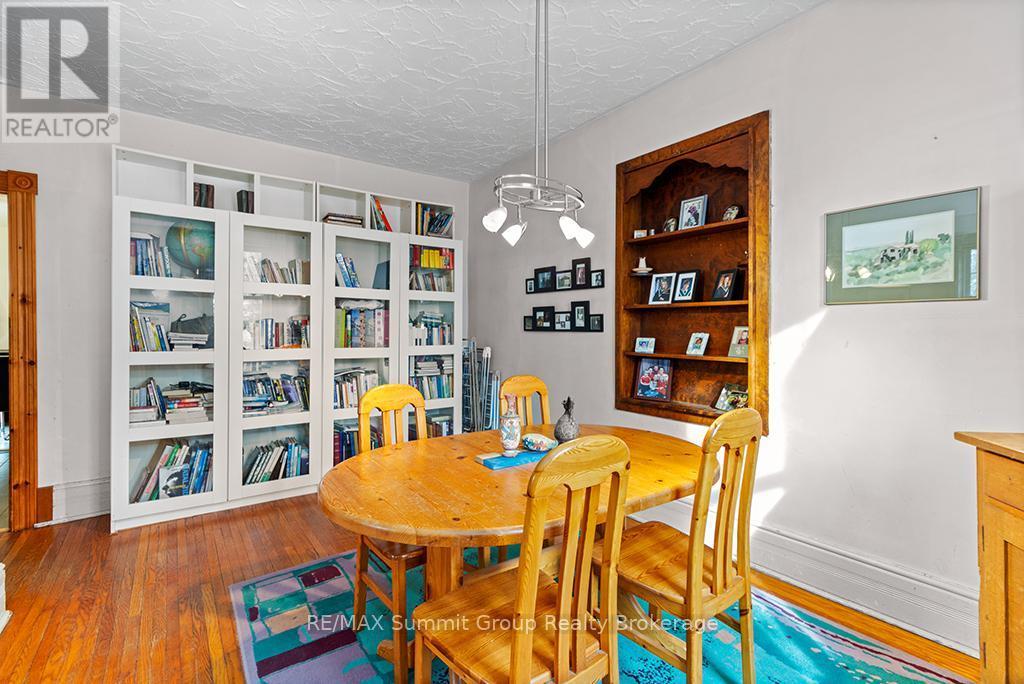 795099 East Back Line, Grey Highlands, ON - Indoor