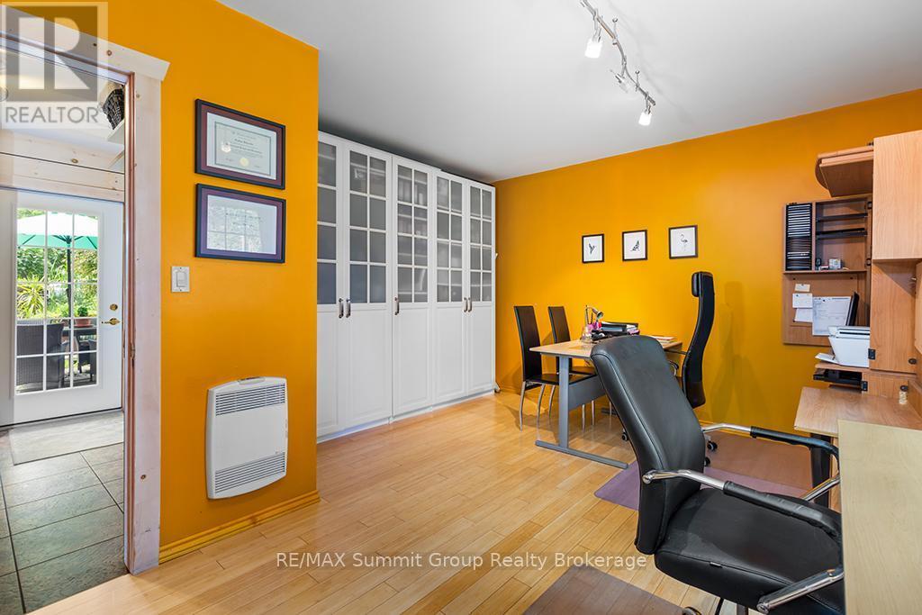 795099 East Back Line, Grey Highlands, ON - Indoor Photo Showing Gym Room