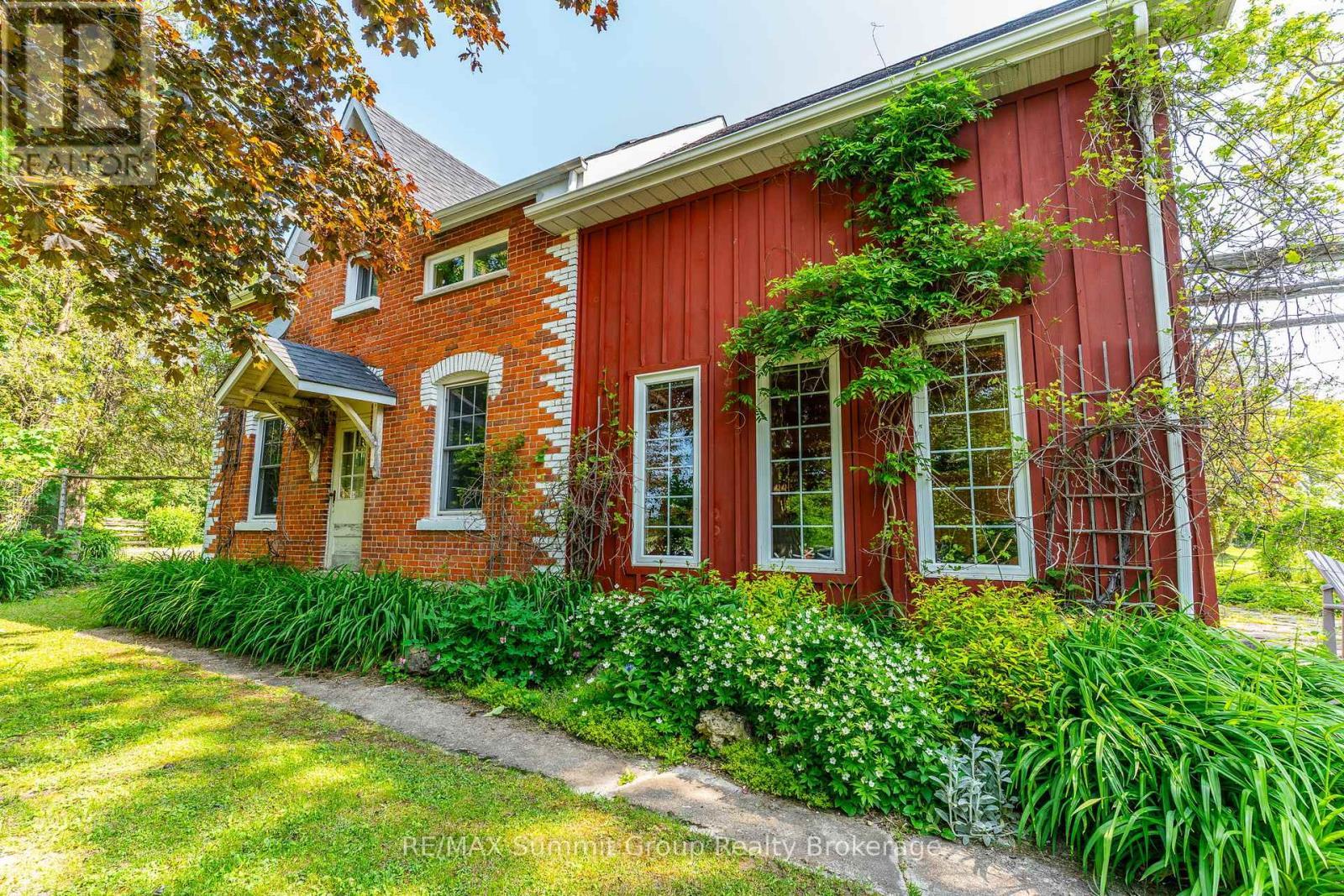 795099 East Back Line, Grey Highlands, ON - Outdoor