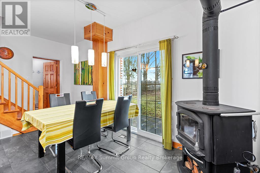 795099 East Back Line, Grey Highlands, ON - Indoor