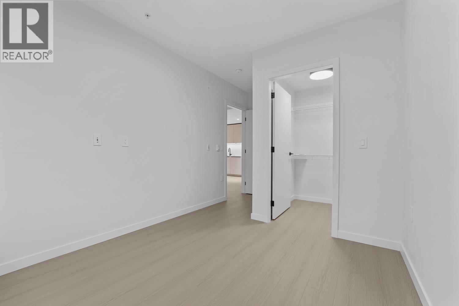 40X 125 Albert Street, Port Moody, BC - Indoor Photo Showing Other Room