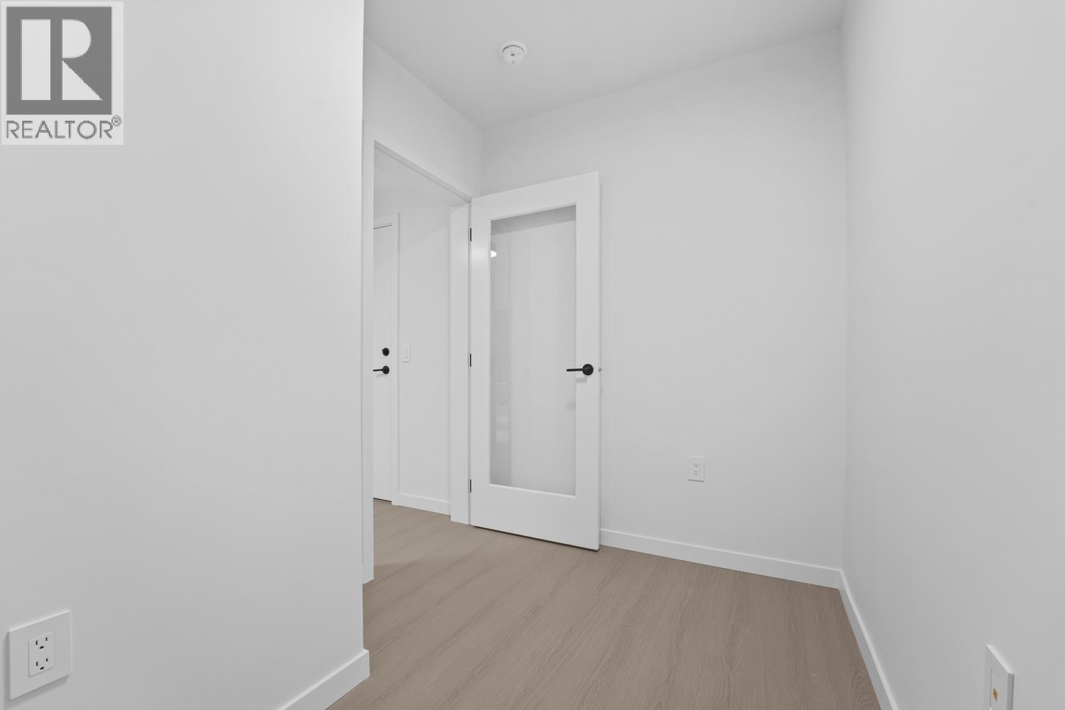 40X 125 Albert Street, Port Moody, BC - Indoor Photo Showing Other Room