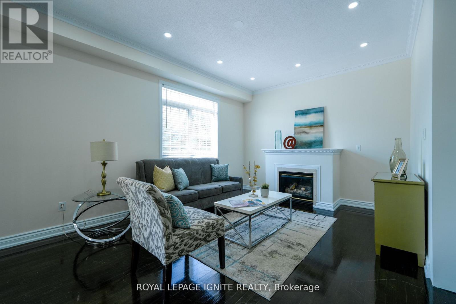 5 Dent Street, Ajax, ON - Indoor Photo Showing Living Room With Fireplace