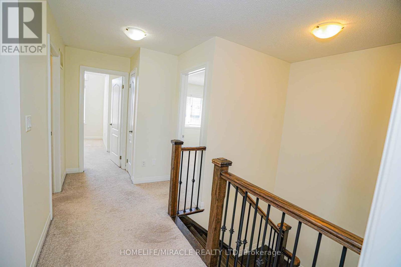 35 Drew Brown Boulevard, Orangeville, ON - Indoor Photo Showing Other Room