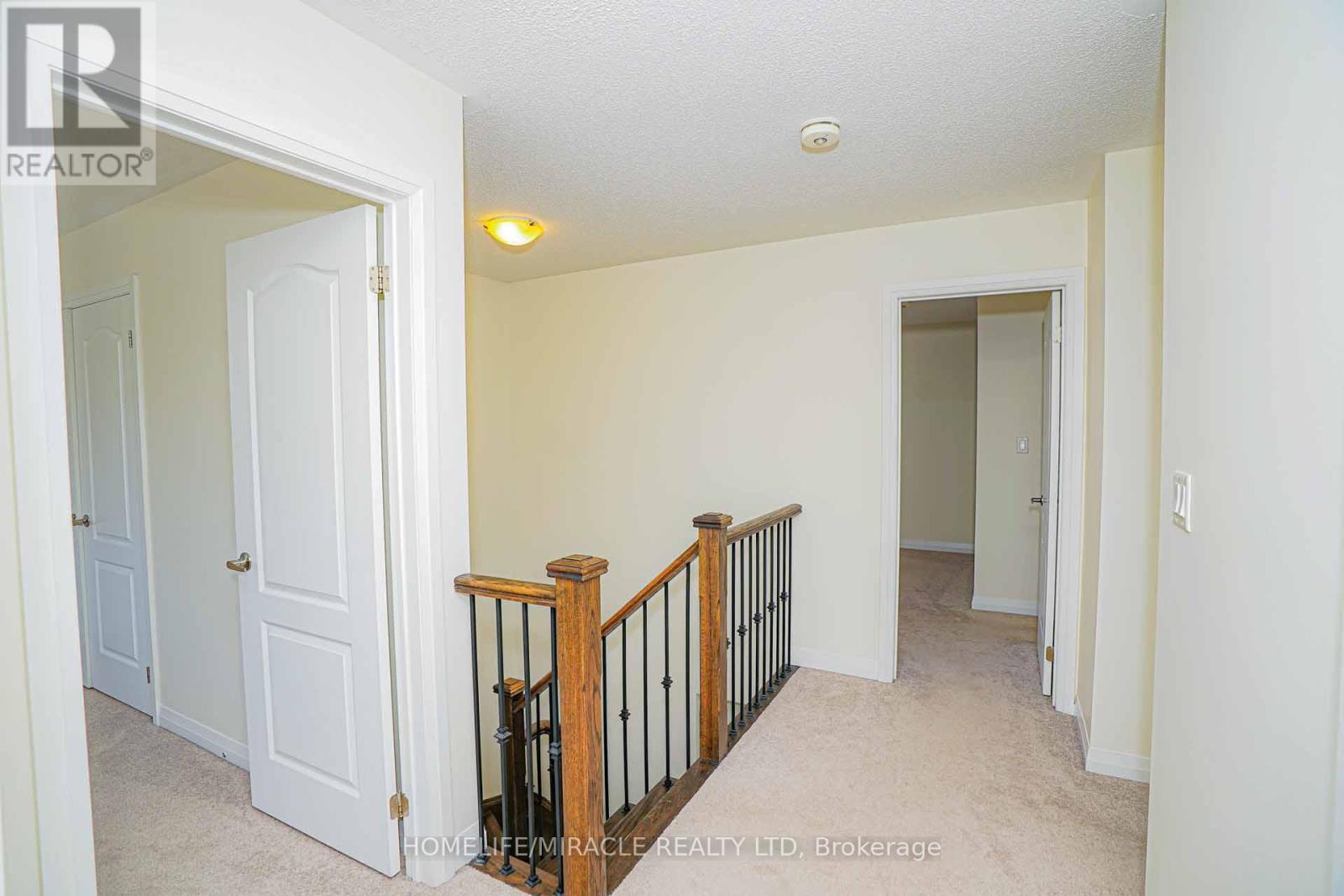 35 Drew Brown Boulevard, Orangeville, ON - Indoor Photo Showing Other Room