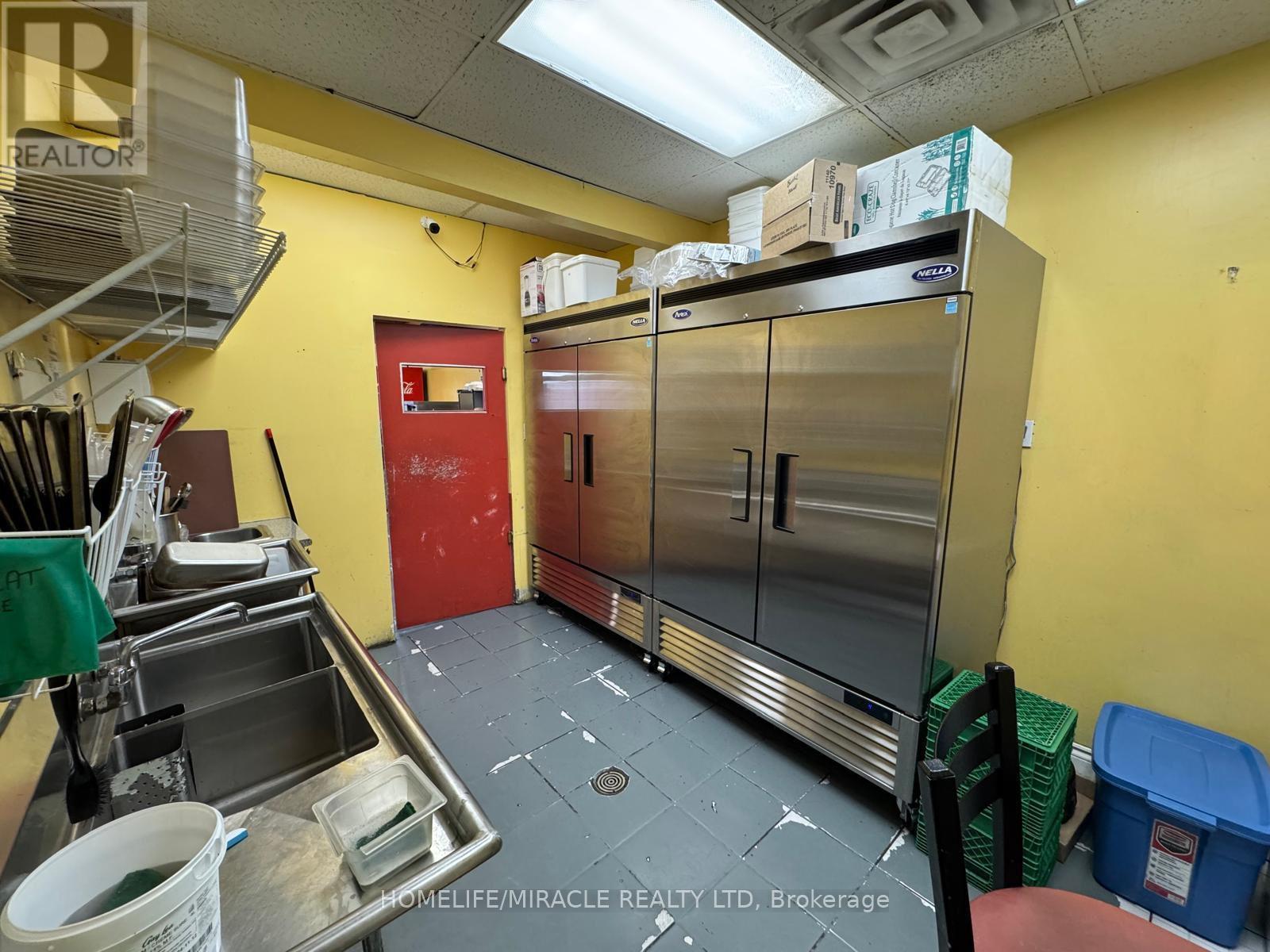 2320 Royal Windsor Drive, Oakville, ON