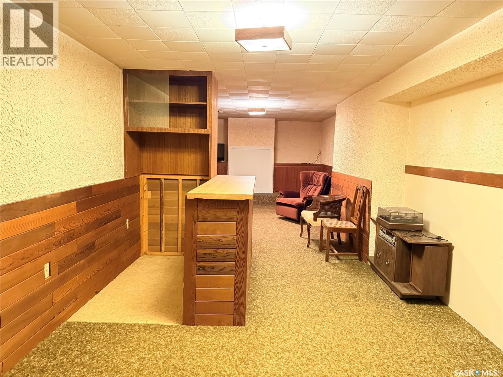 709 Arthur Avenue, Estevan, SK - Indoor