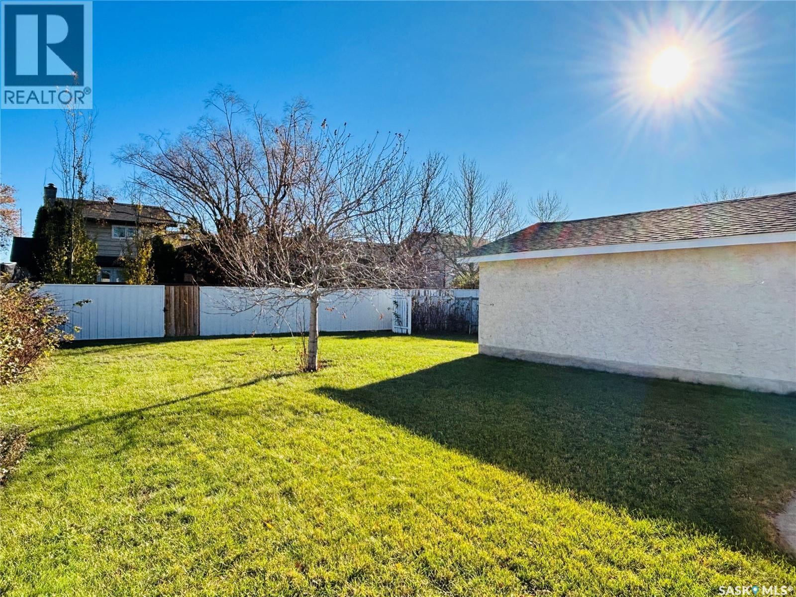 709 Arthur Avenue, Estevan, SK - Outdoor