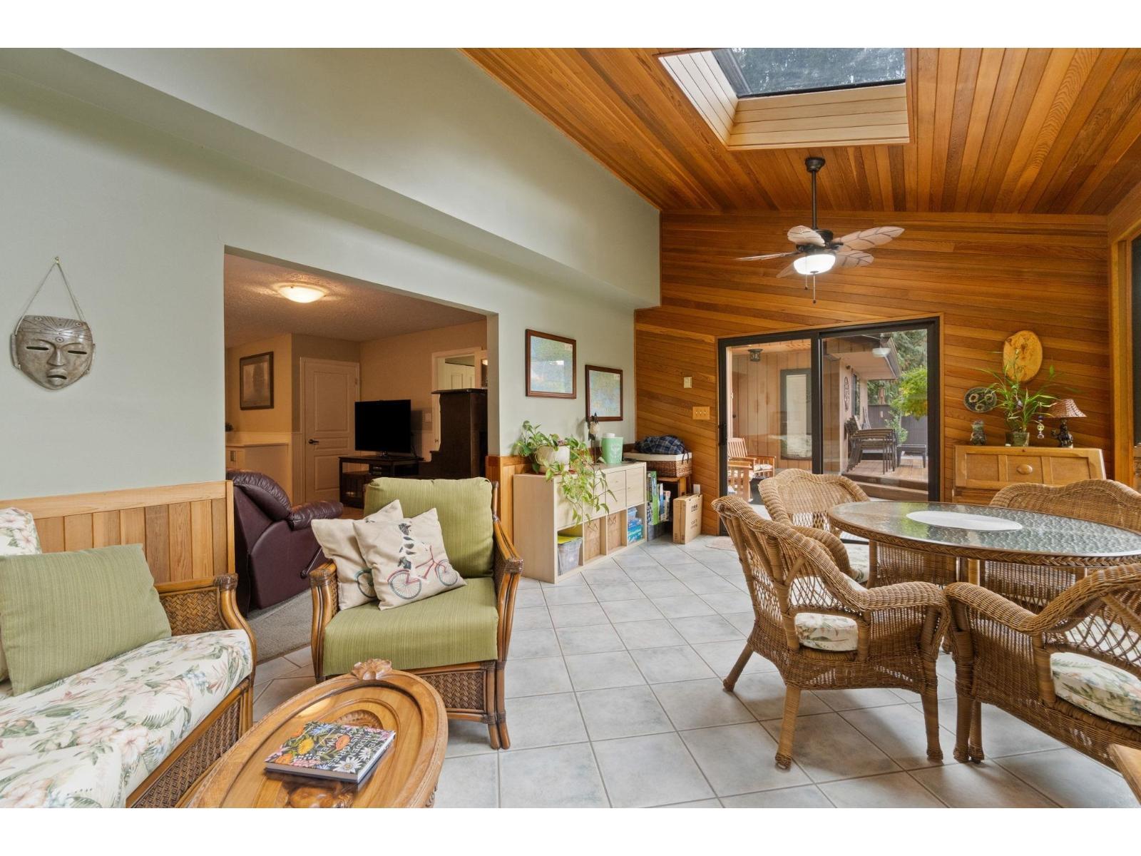 20193 43A Avenue, Langley, BC - Indoor Photo Showing Other Room