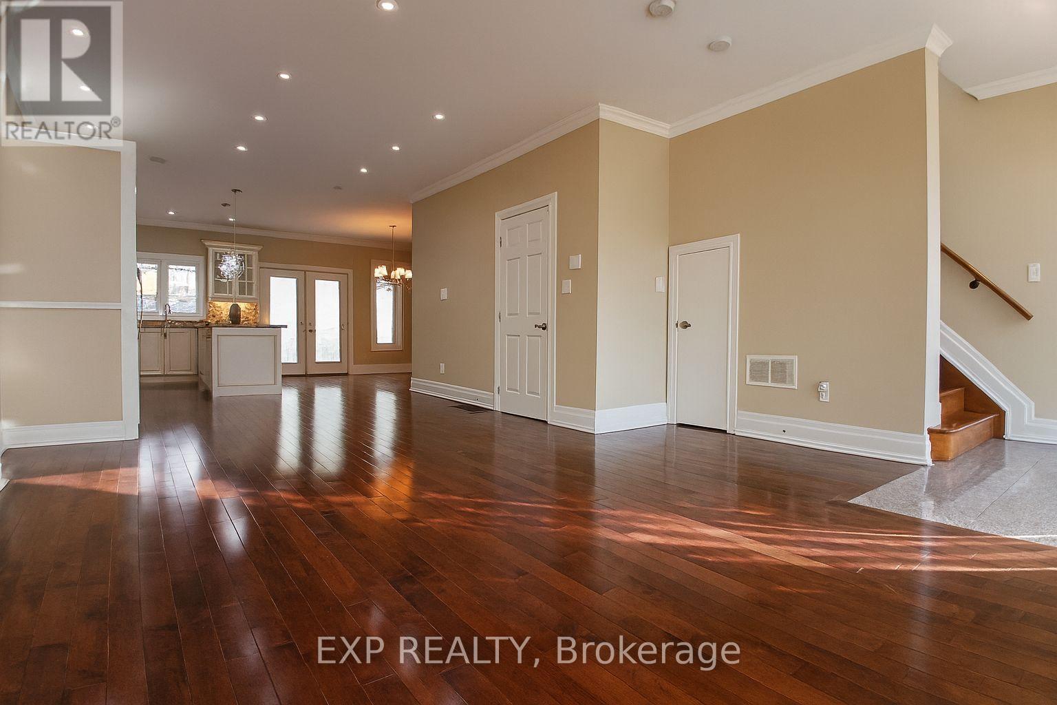 Main - 1291 Pape Avenue, Toronto, ON - Indoor Photo Showing Other Room