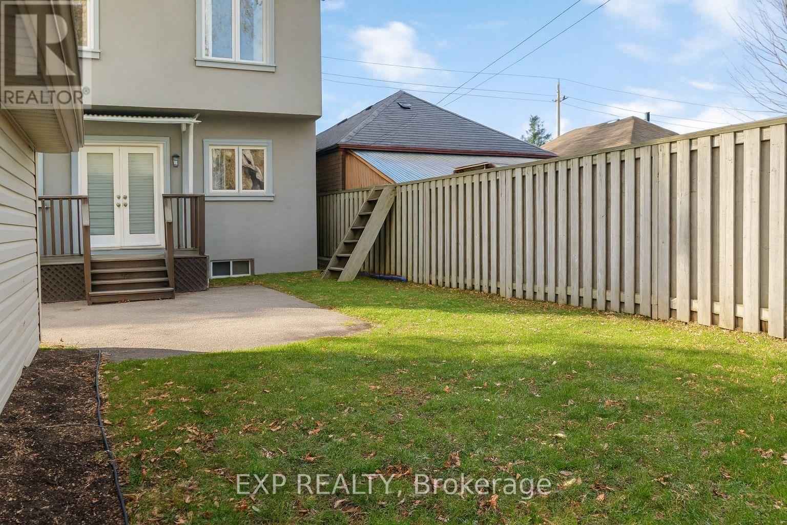 Main - 1291 Pape Avenue, Toronto, ON - Outdoor