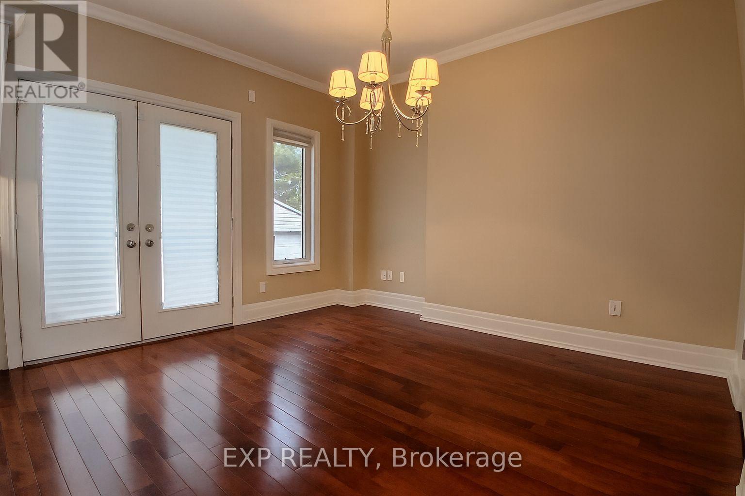 Main - 1291 Pape Avenue, Toronto, ON - Indoor Photo Showing Other Room