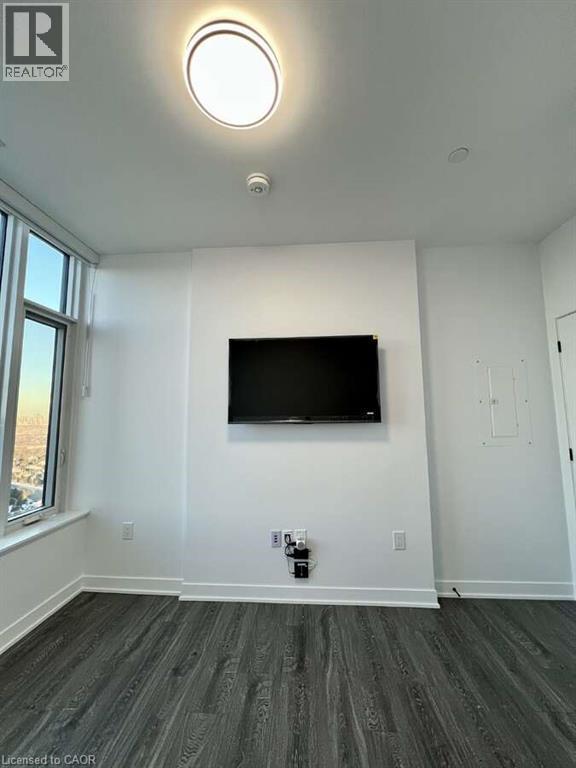2711 - 2495 Eglinton Avenue, Mississauga, ON - Indoor Photo Showing Other Room