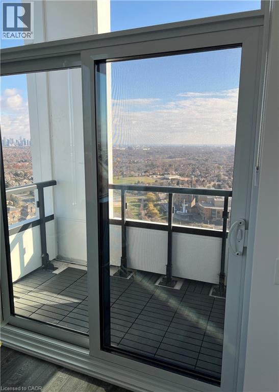 2711 - 2495 Eglinton Avenue, Mississauga, ON - Outdoor With Balcony With Exterior