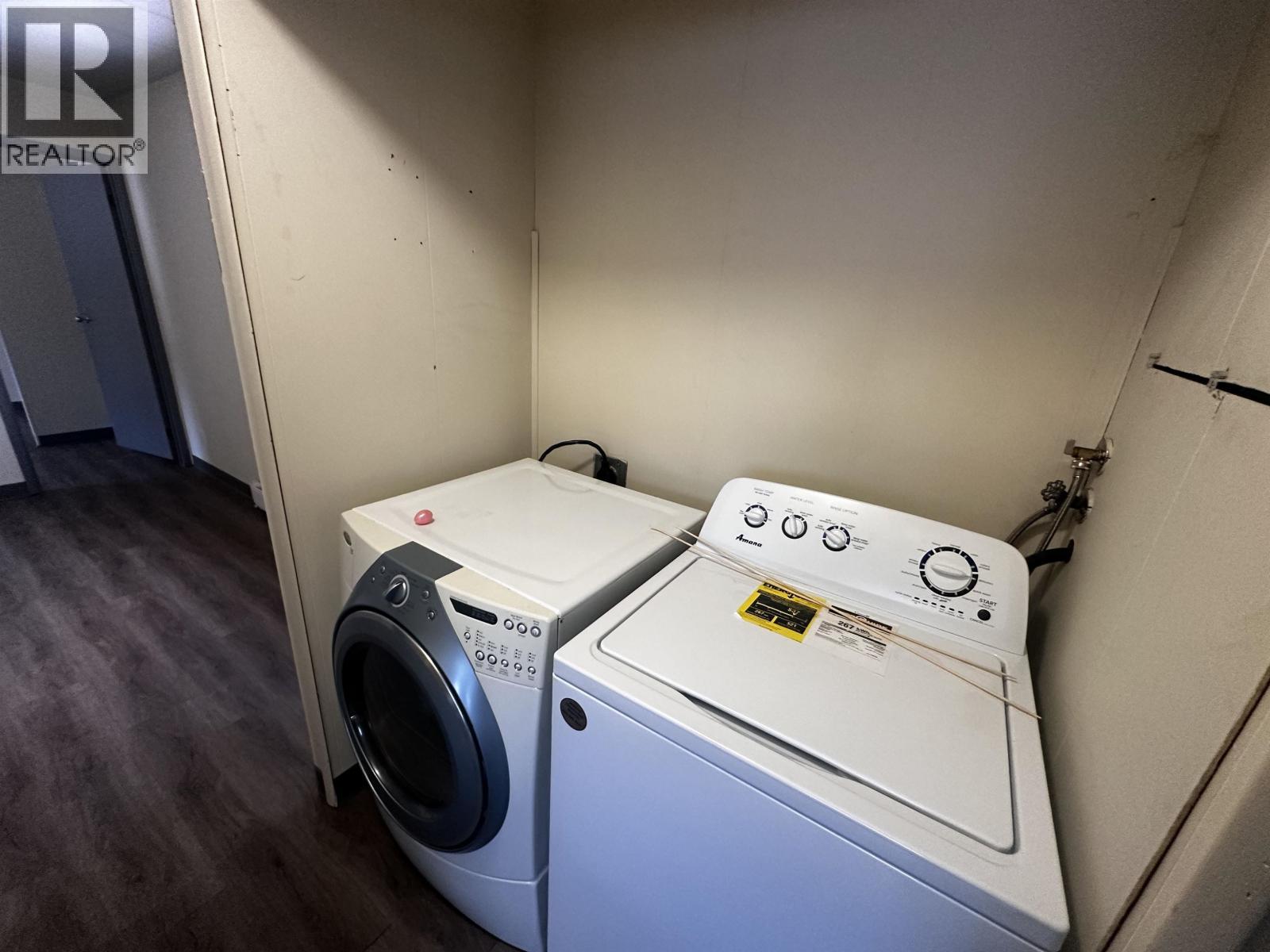B2 160 16 Highway, Burns Lake, BC - Indoor Photo Showing Laundry Room