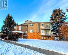301, 5415 53 Street Lacombe, AB T4L 1C1