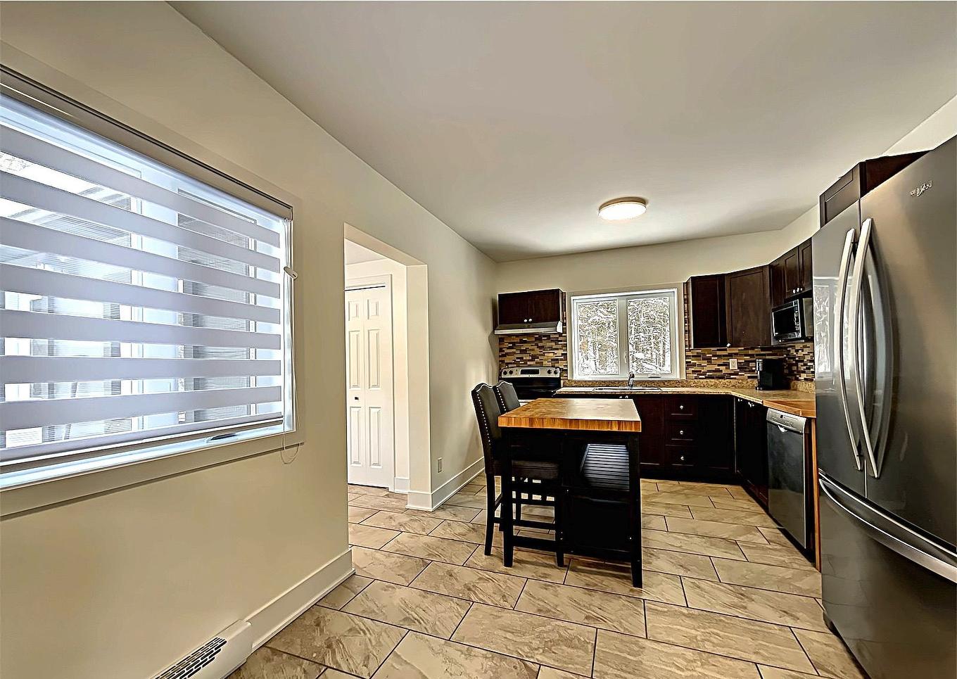 Kitchen - 1622 Côte St-Gabriel O., Saint-Sauveur, QC - Indoor Photo Showing Kitchen
