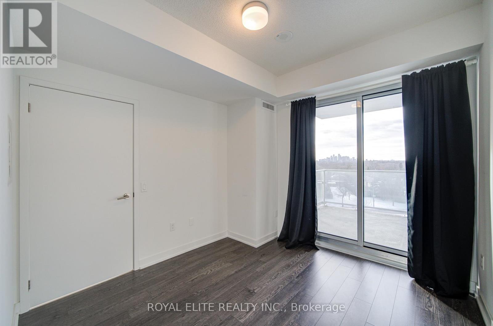 535 - 20 O'Neill Road, Toronto, ON - Indoor Photo Showing Other Room