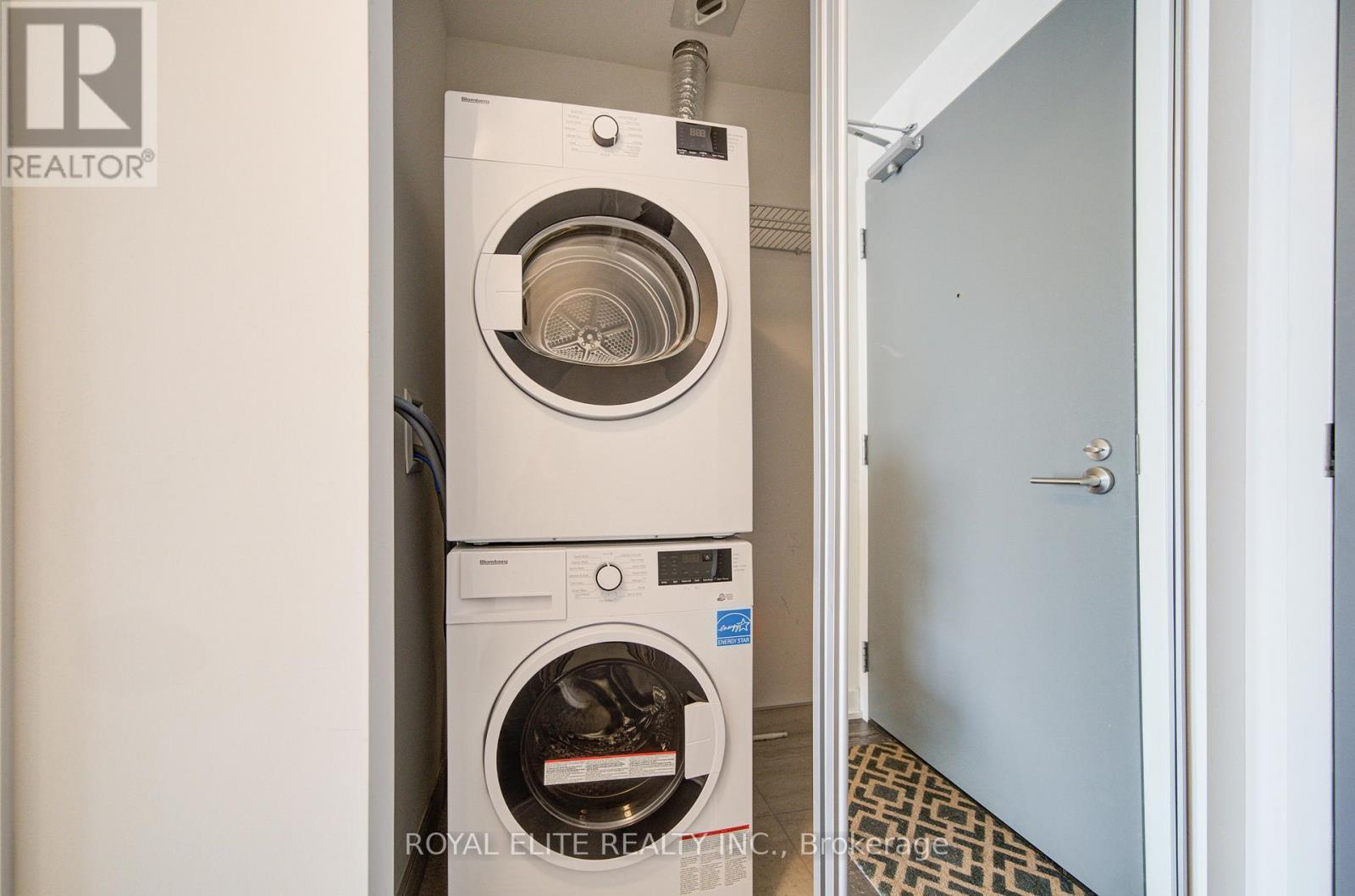 535 - 20 O'Neill Road, Toronto, ON - Indoor Photo Showing Laundry Room