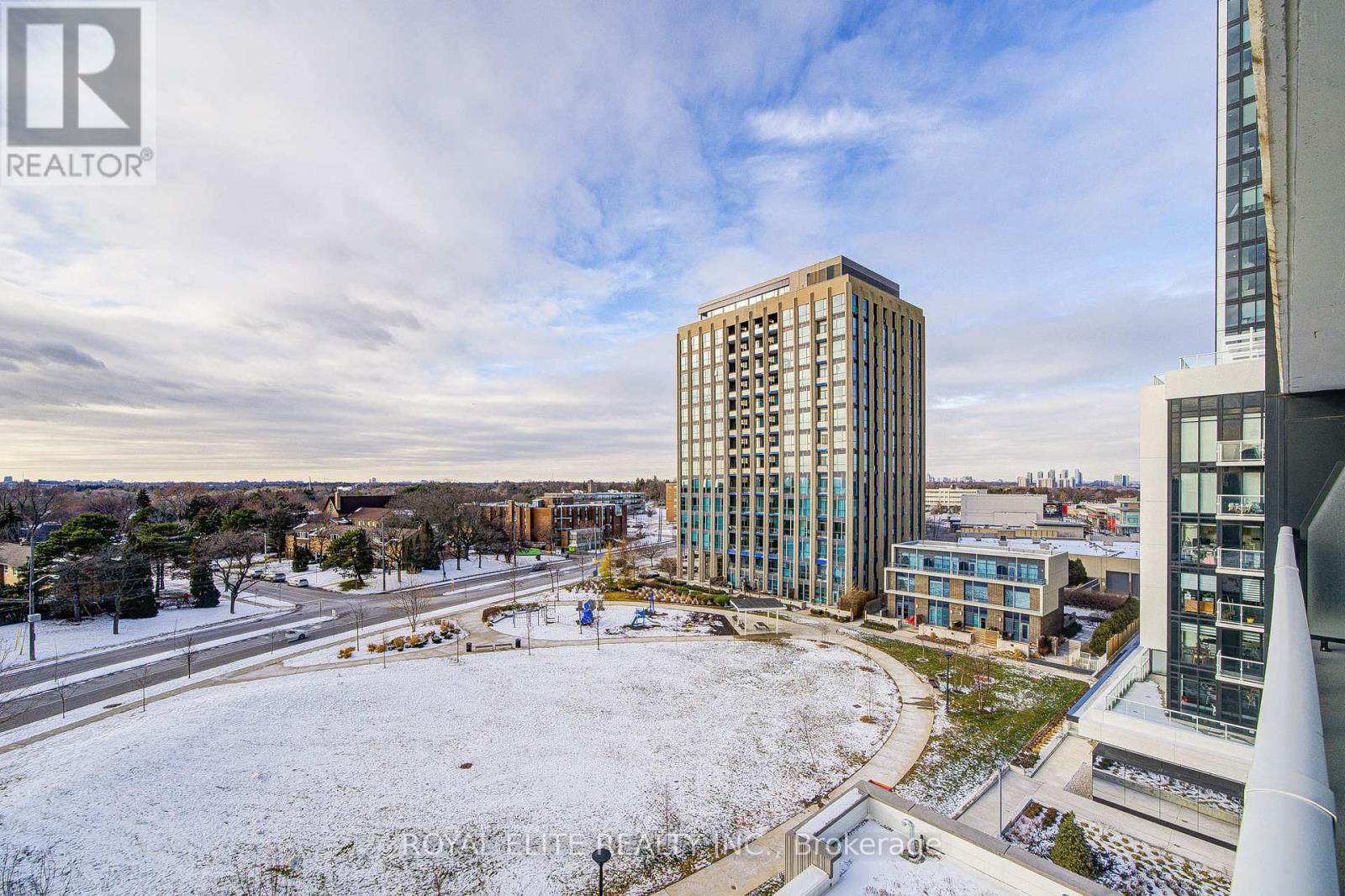 535 - 20 O'Neill Road, Toronto, ON - Outdoor With View