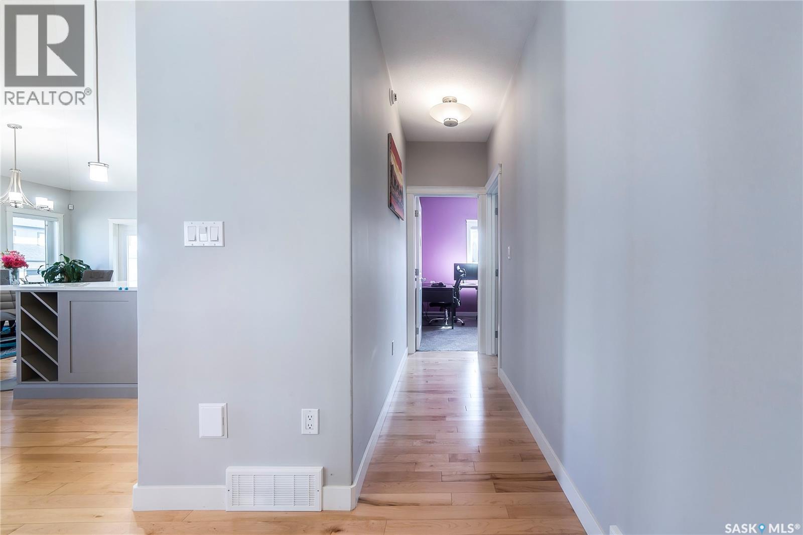 334 Gillies Crescent, Saskatoon, SK - Indoor Photo Showing Other Room