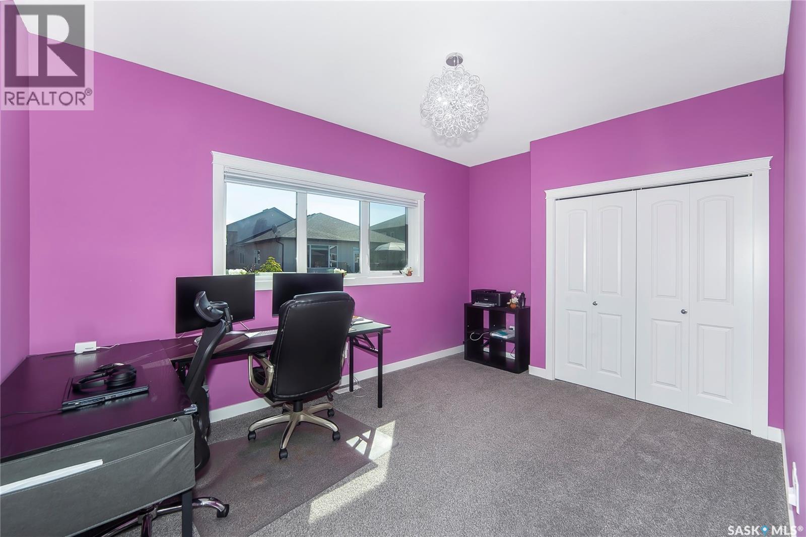 334 Gillies Crescent, Saskatoon, SK - Indoor