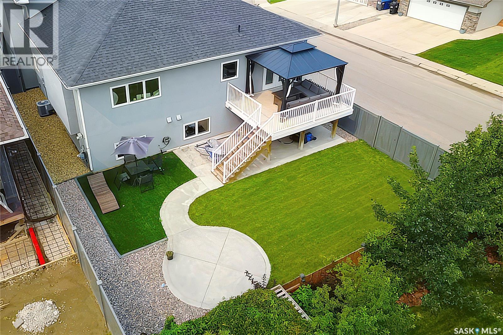 334 Gillies Crescent, Saskatoon, SK - Outdoor