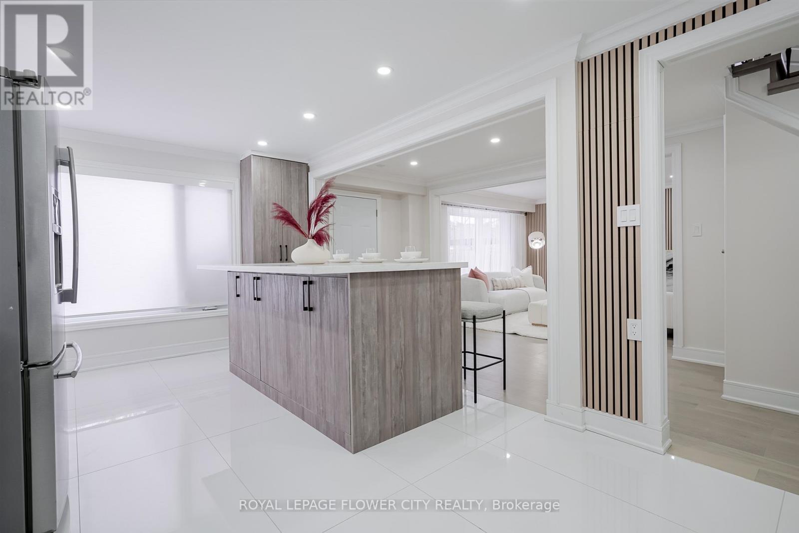 56 Nantucket Crescent, Brampton, ON - Indoor