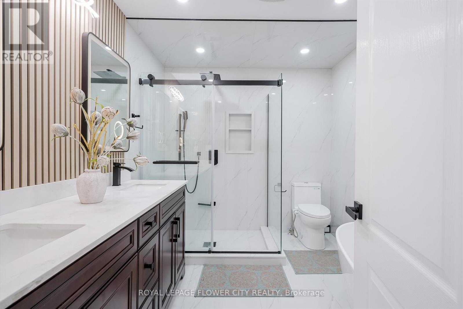 56 Nantucket Crescent, Brampton, ON - Indoor Photo Showing Bathroom