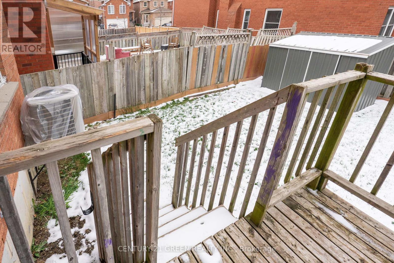 61 Kingknoll Drive, Brampton, ON - With Exterior