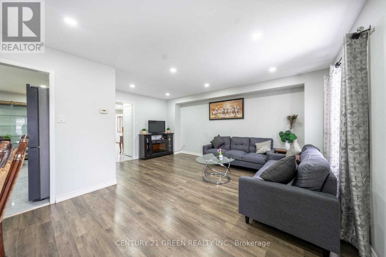 61 Kingknoll Drive, Brampton, ON - Indoor