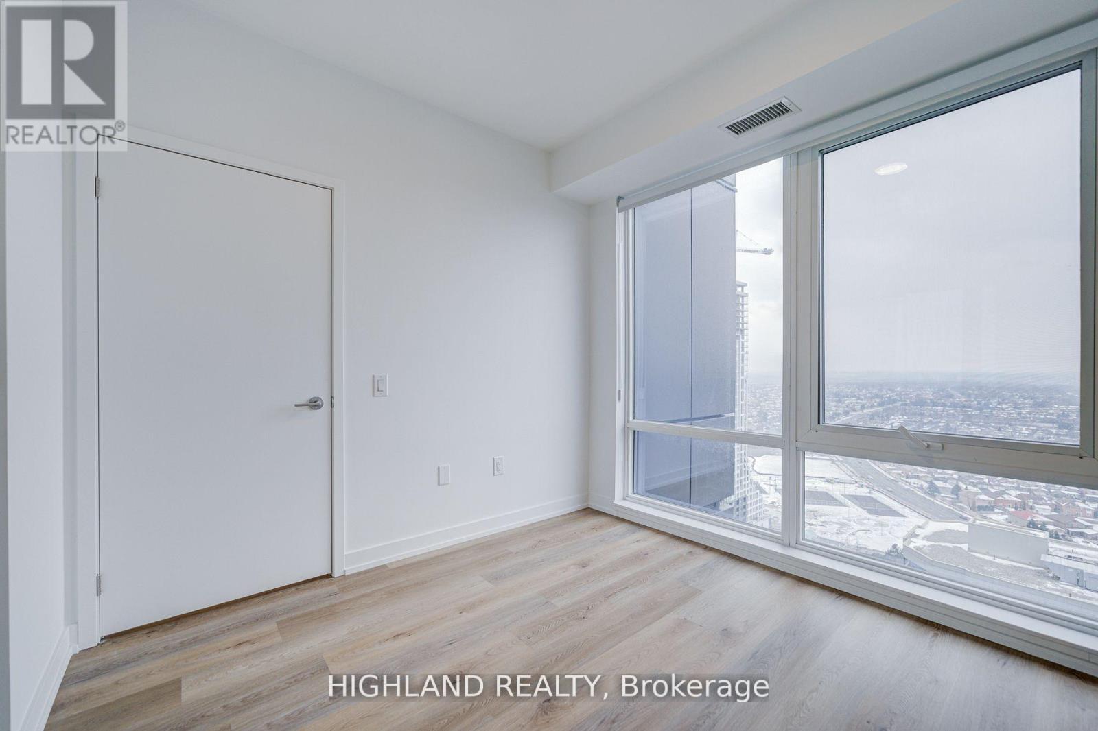 3409 - 395 Square One Drive, Mississauga, ON - Indoor Photo Showing Other Room