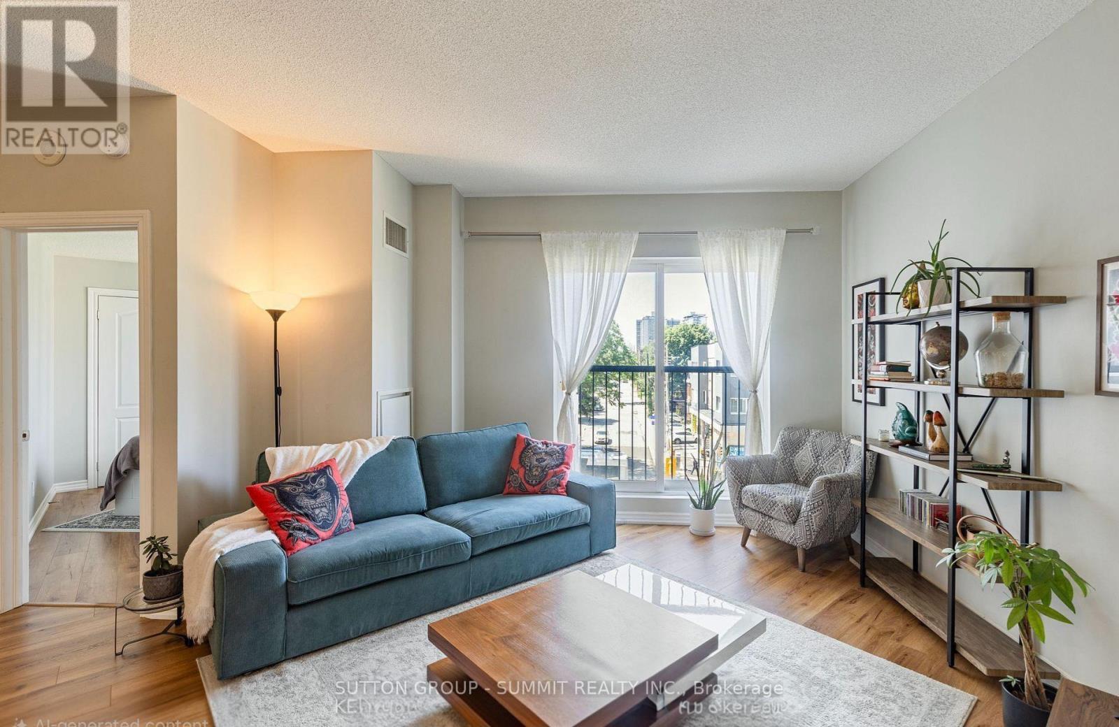 411 - 135 James Street S, Hamilton, ON - Indoor Photo Showing Living Room