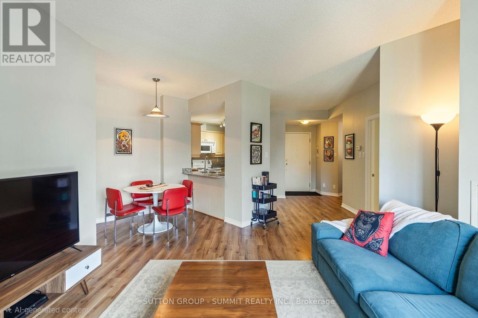 411 - 135 James Street S, Hamilton, ON - Indoor Photo Showing Living Room