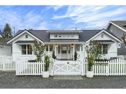 2831 GORDON AVENUE Surrey, BC V4A 3J5