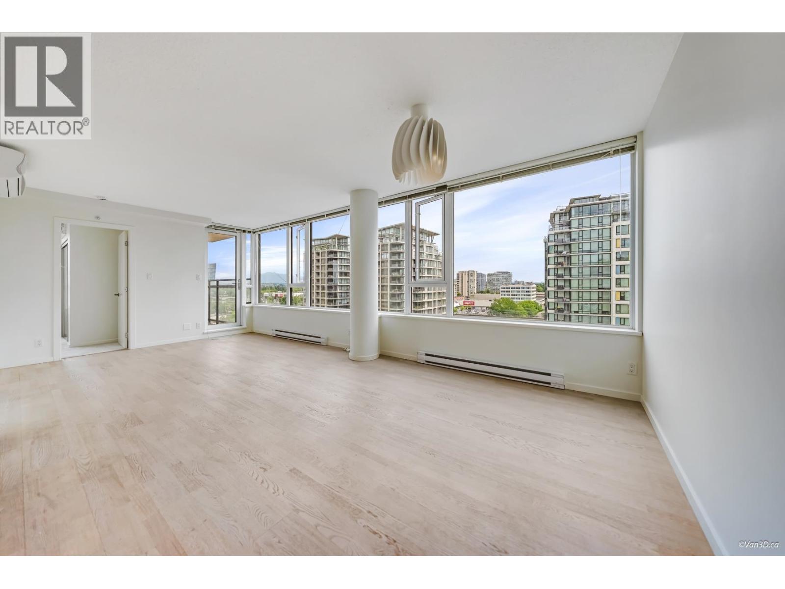 1110 7888 Ackroyd Road, Richmond, BC - Indoor