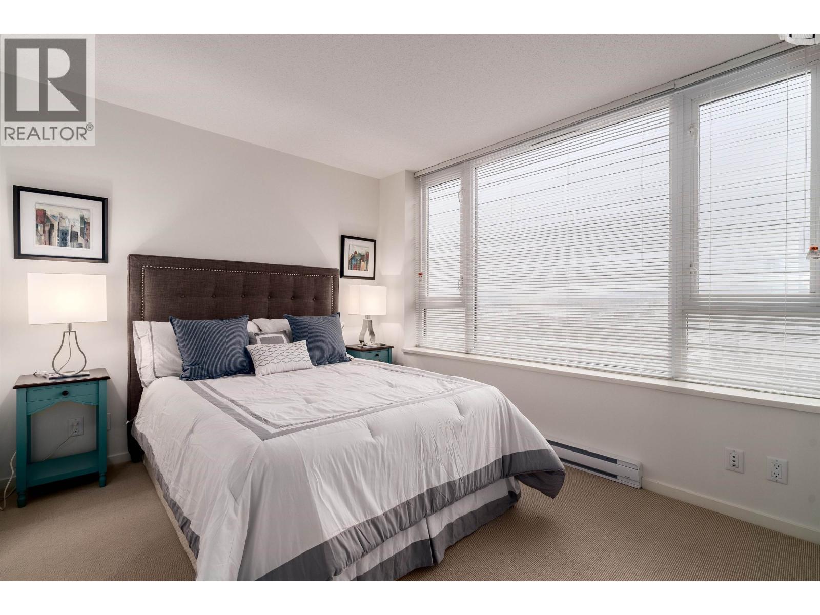 1110 7888 Ackroyd Road, Richmond, BC - Indoor Photo Showing Bedroom