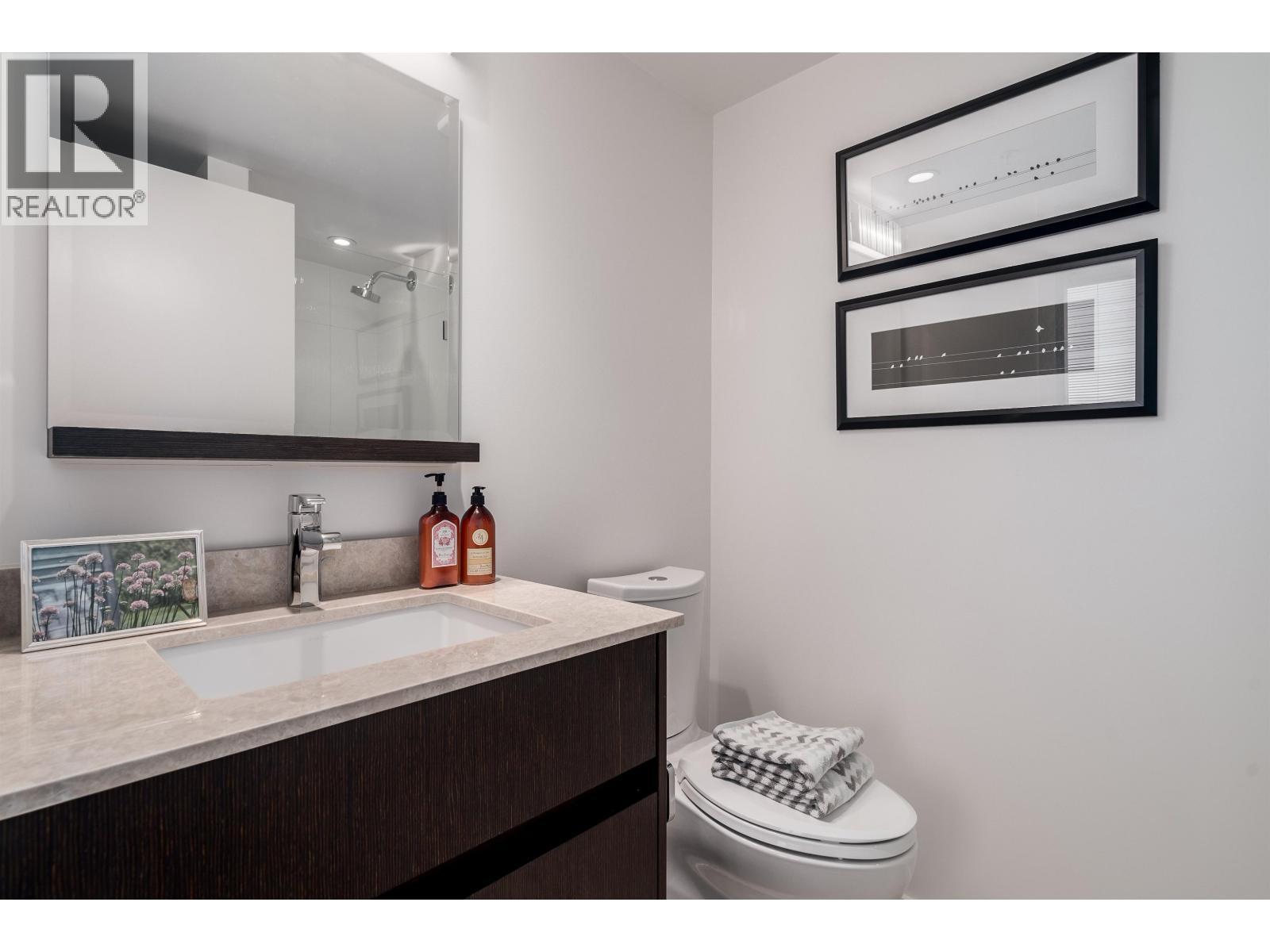 1110 7888 Ackroyd Road, Richmond, BC - Indoor Photo Showing Bathroom