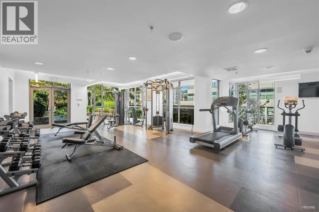 1508 3008 Glen Drive, Coquitlam, BC - Indoor Photo Showing Gym Room