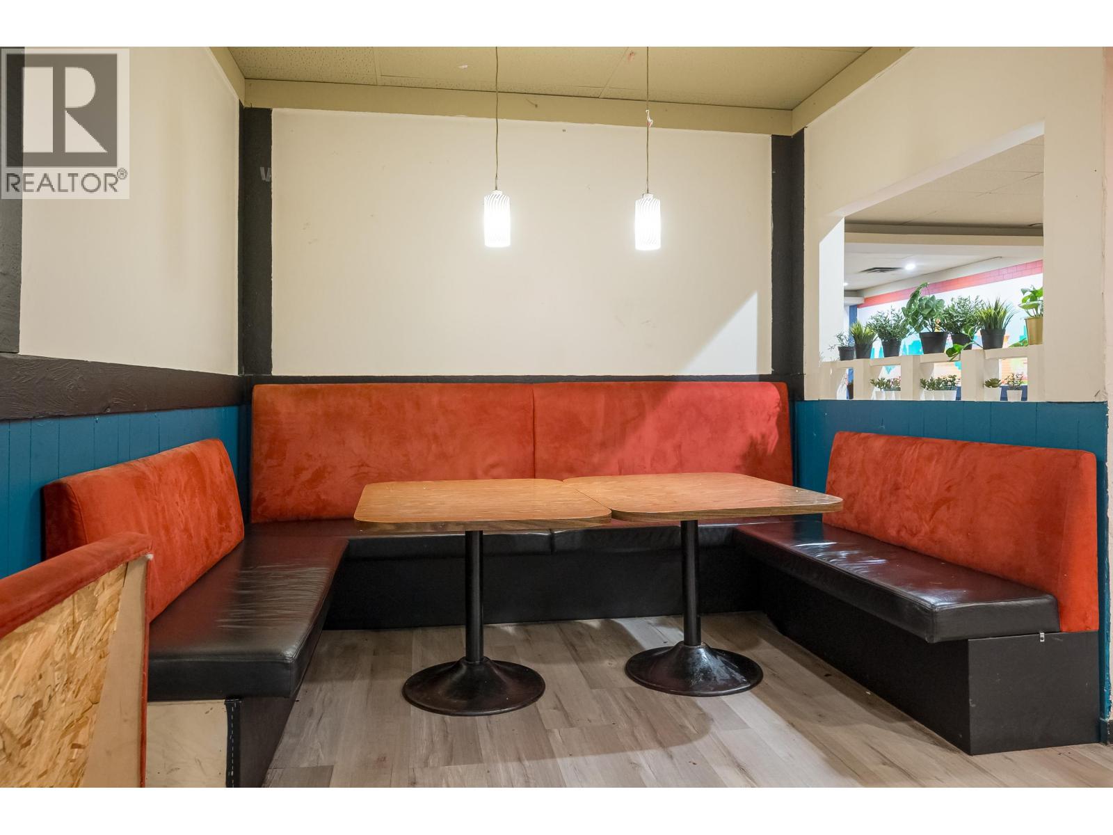 6372 Fraser Street, Vancouver, BC