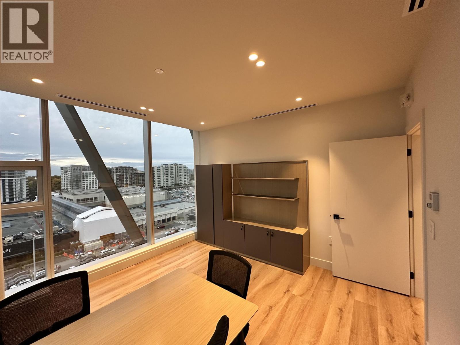 1015 6388 No 3 Road, Richmond, BC