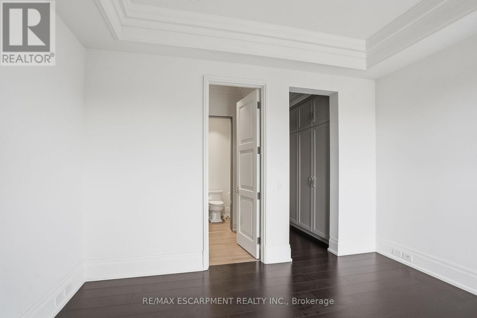 312 - 300 Randall Street, Oakville, ON - Indoor Photo Showing Other Room