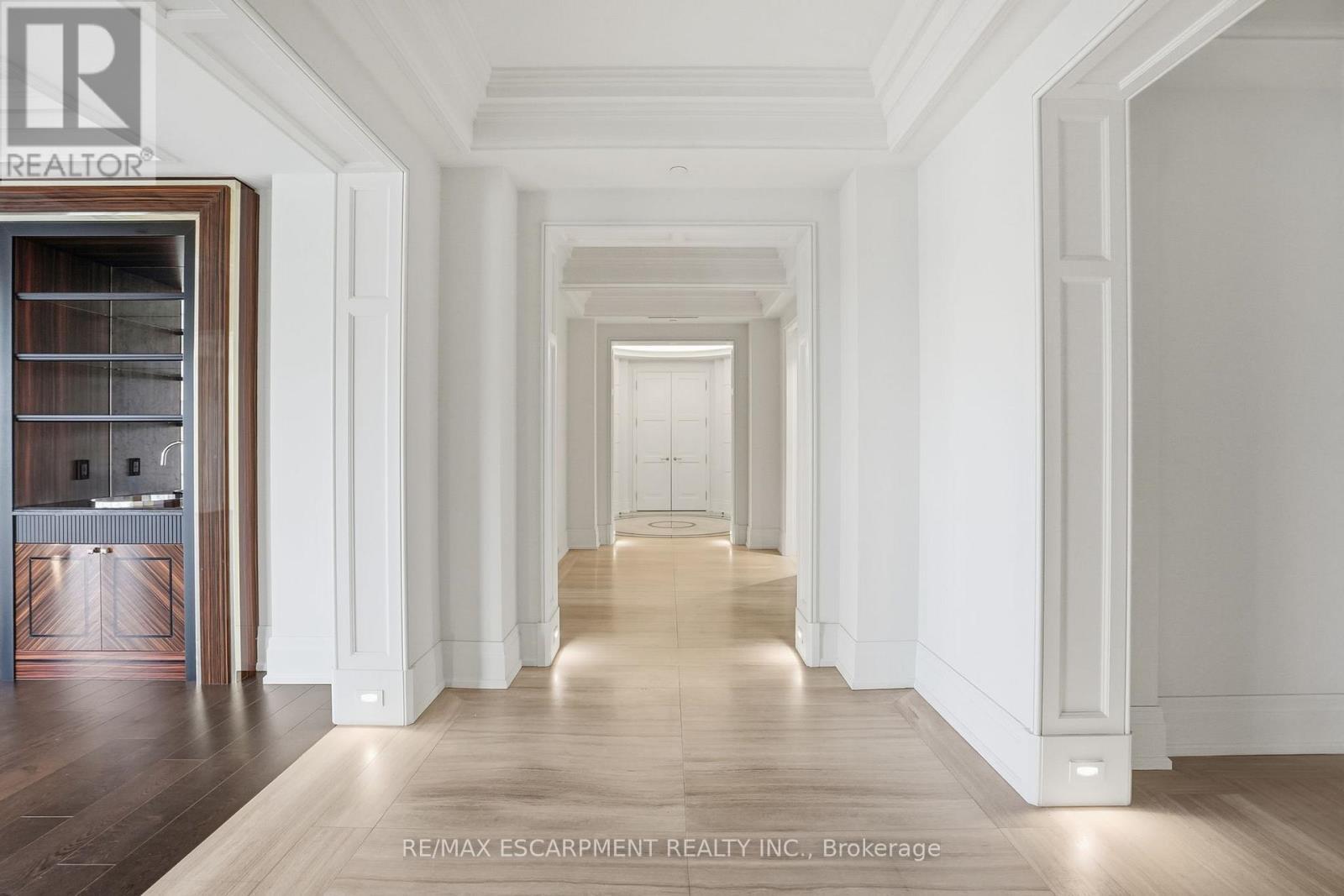 312 - 300 Randall Street, Oakville, ON - Indoor Photo Showing Other Room