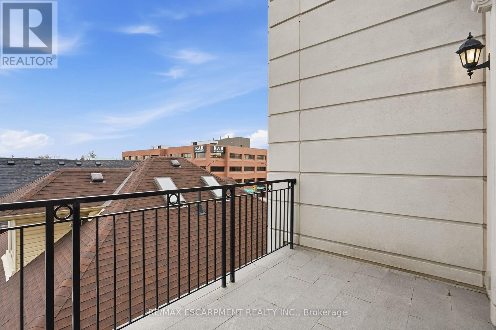 312 - 300 Randall Street, Oakville, ON - Outdoor With Exterior