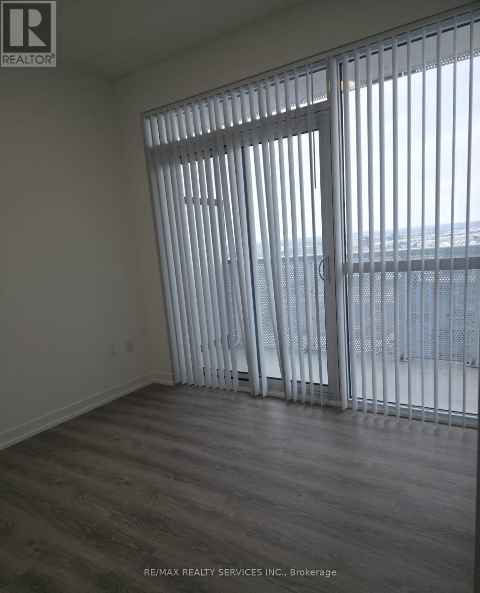 1706 - 8 Interchange Way W, Vaughan, ON - Indoor Photo Showing Other Room