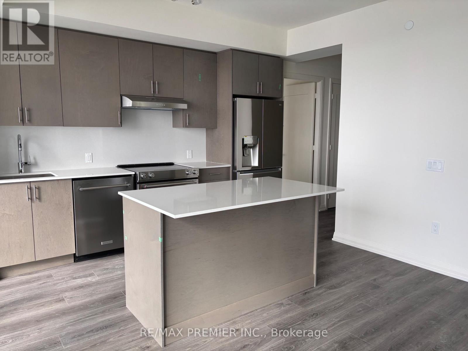 1410 - 8960 Jane Street, Vaughan, ON - Indoor Photo Showing Kitchen With Stainless Steel Kitchen