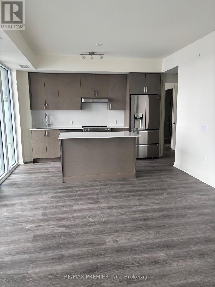 1410 - 8960 Jane Street, Vaughan, ON - Indoor Photo Showing Kitchen