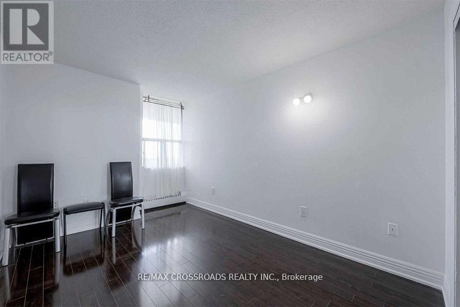 1109 - 45 Sunrise Avenue, Toronto, ON - Indoor Photo Showing Other Room