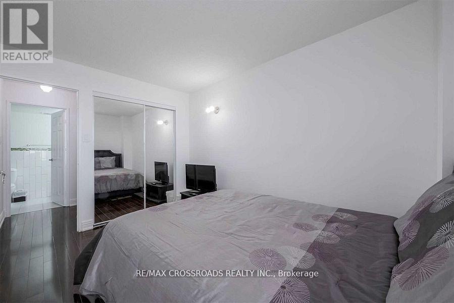 1109 - 45 Sunrise Avenue, Toronto, ON - Indoor Photo Showing Bedroom