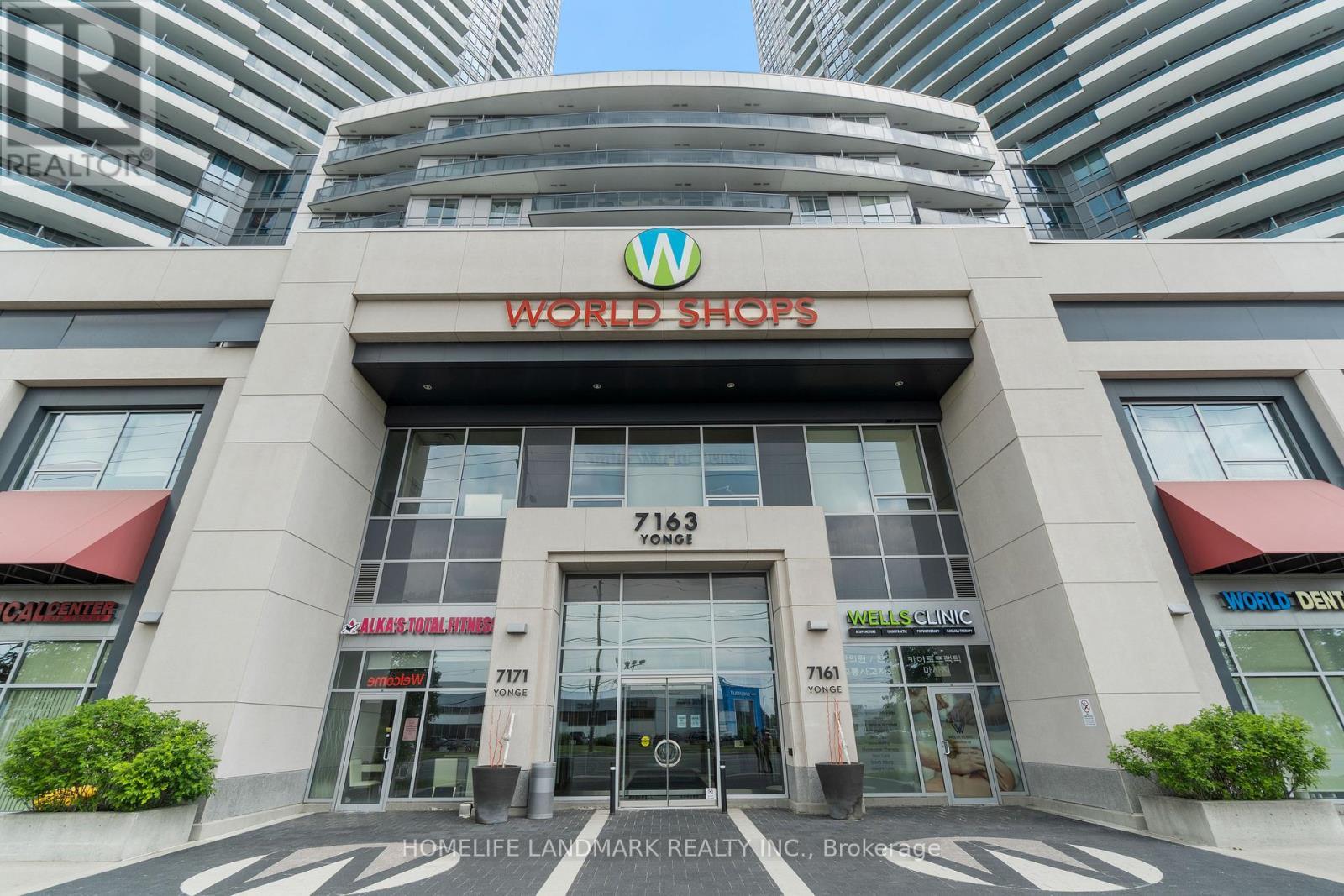 1123 - 7161 Yonge Street, Markham, ON - Outdoor